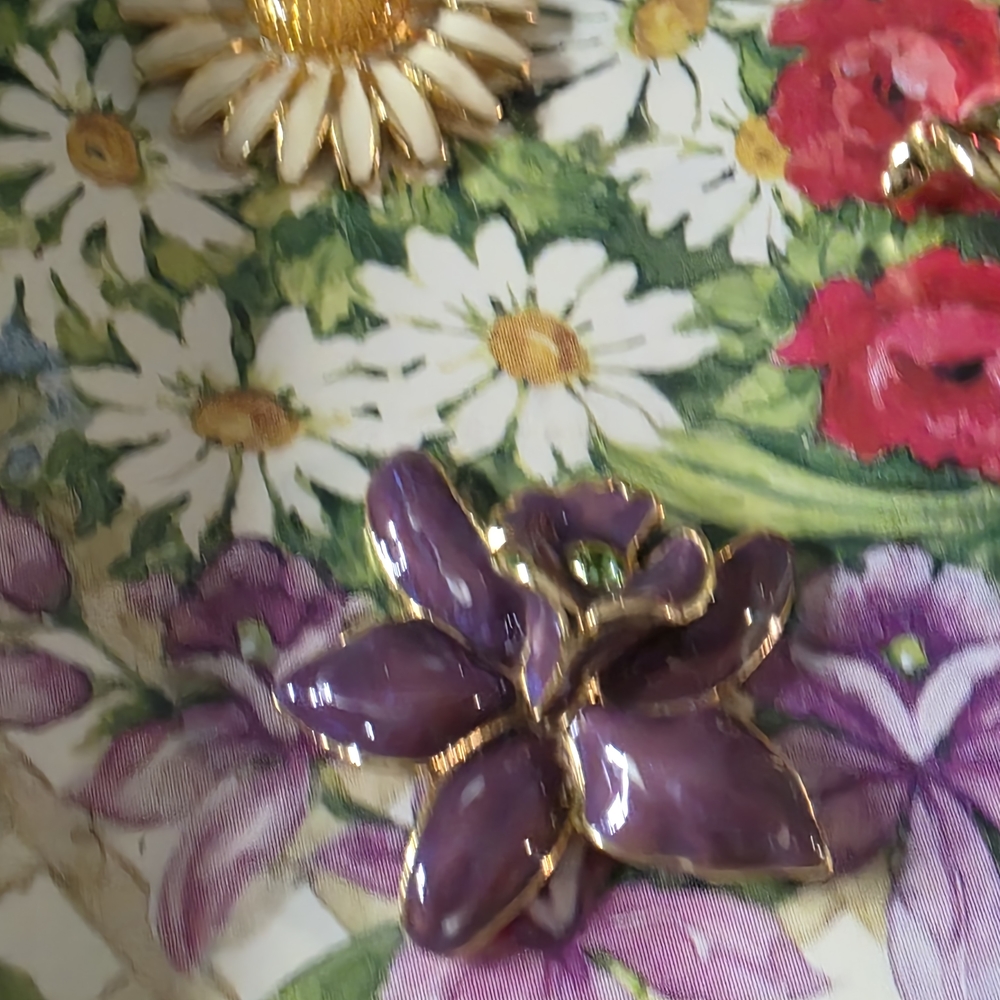 Vintage Joan Rivers Classic Interchangable Flower Brooch Set - Picture 4 of 10